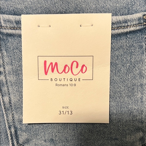 NWT Dream With Me Tummy Control Wide Slim Jeans Size 31/13 - Picture 2 of 4